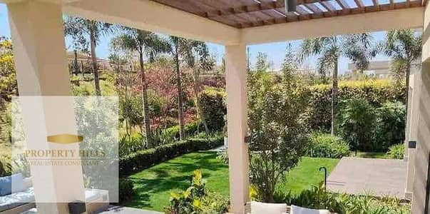 5 Bedroom Villa for Sale in New Cairo, Cairo - ebe40fef-4db5-4b40-9dec-581ef68fde46. jpg 5 Bedroom Villa for Sale in New Cairo, Cairo - ebe40fef-4db5-4b40-9dec-581ef68fde46. jpg