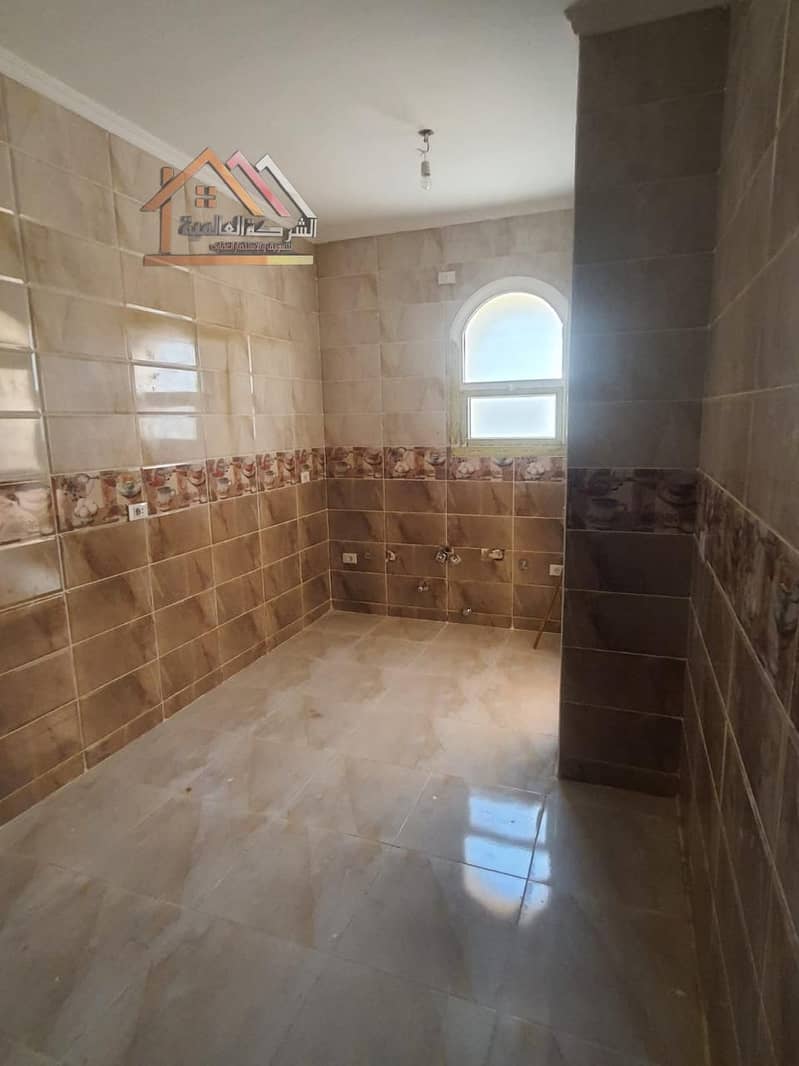 Villa Model i Ultra Super Lux Classic - Widok 2