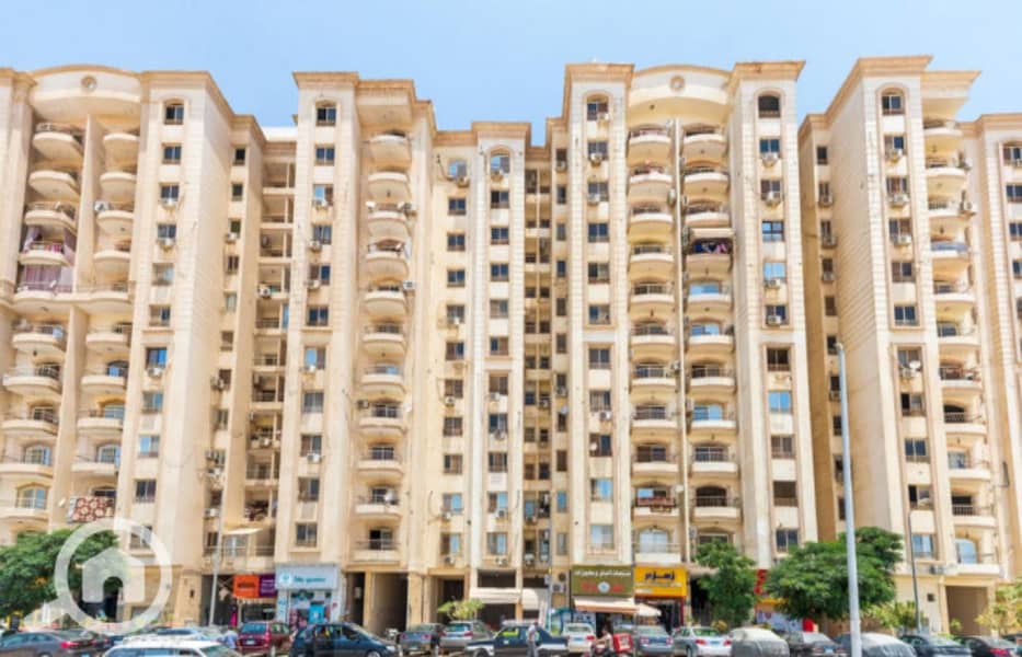 Apartment for sale in Grand City Compound, fully finished, directly on Maadi Ring Road. - Widok 5
