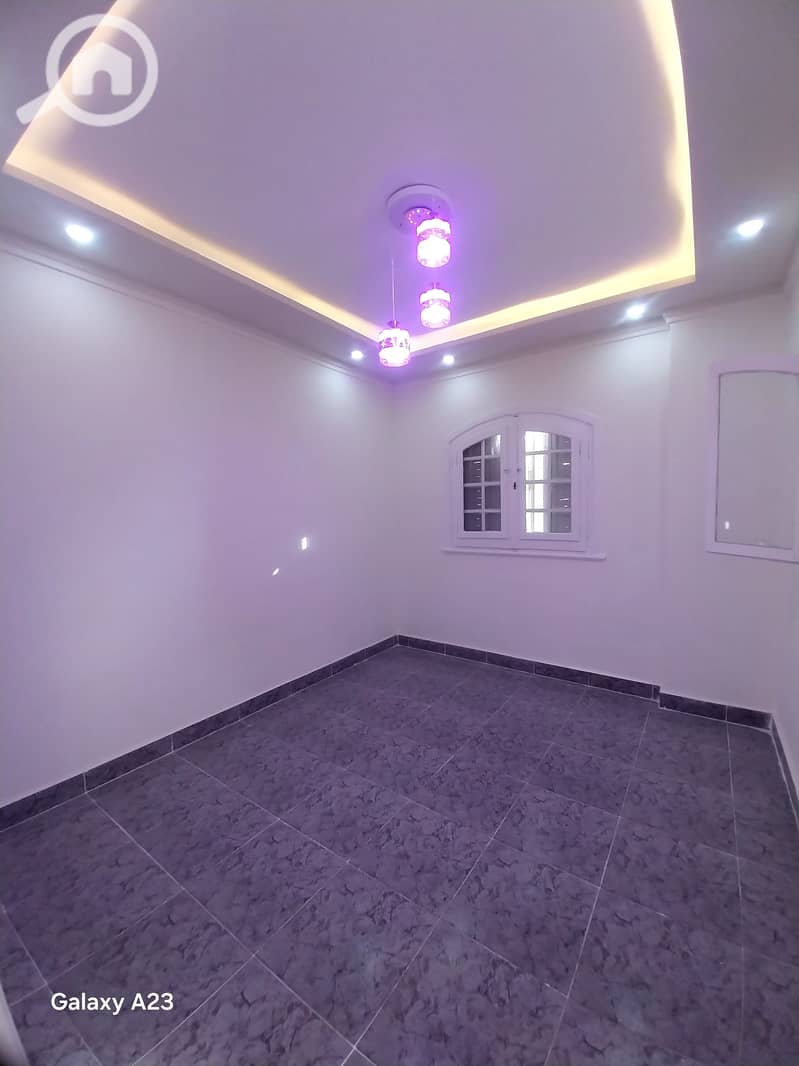 8 1000429154. heic