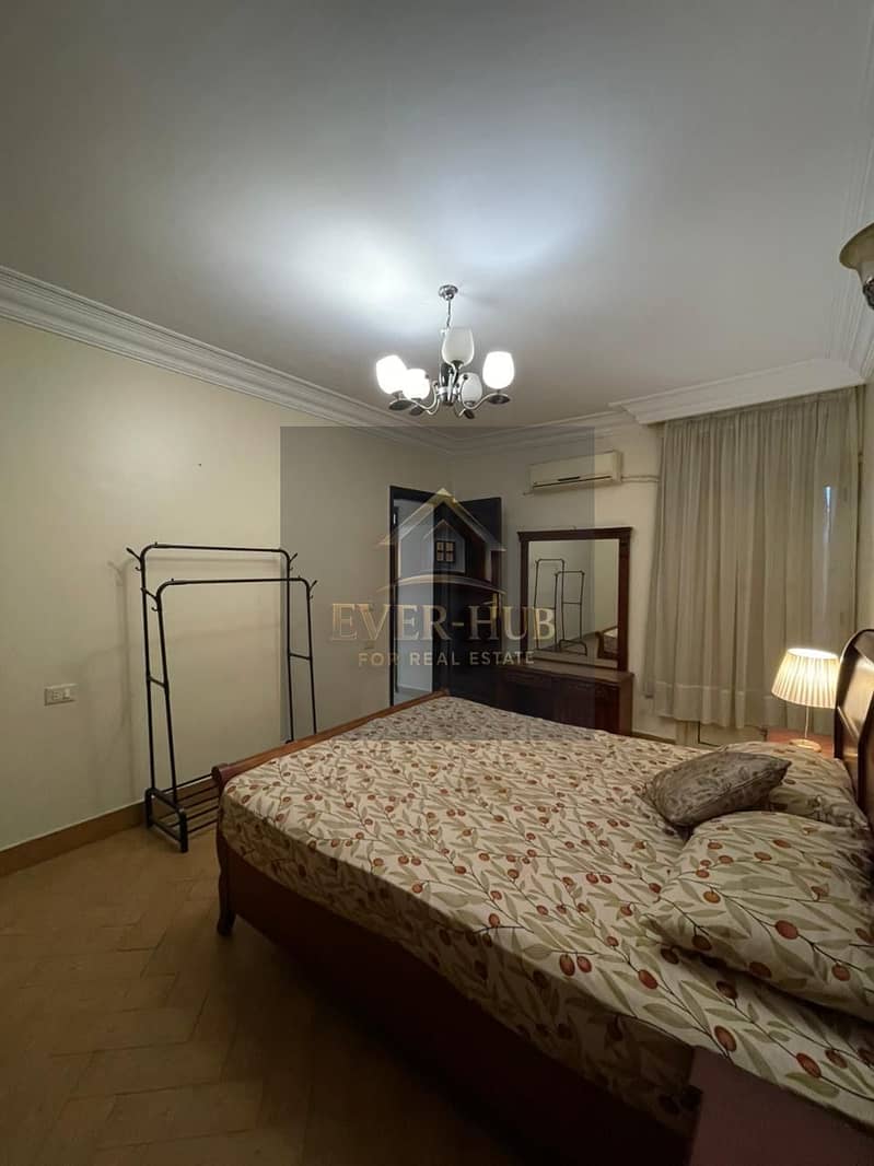8 05e7baff-1037-4ad2-b054-04378daddbba. jpg