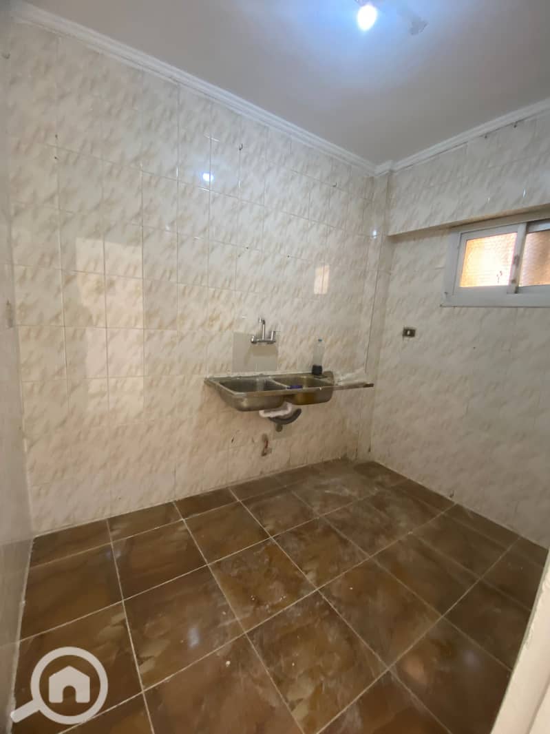 Apartment for sale in the Third Settlement in front of the German University and Al-Suwaidi Mosque - Ansicht 2