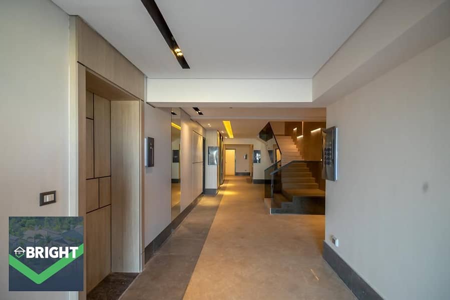 Don't miss it! 265m² Duplex + 92m² Garden, 5BR, open view. Lowest price in Capital Gardens - Ansicht 5