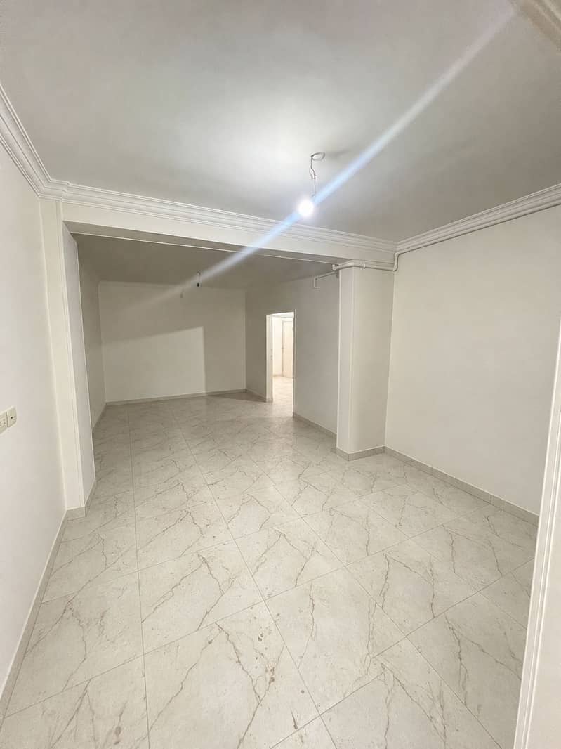 Code 1783 apartment for sale 125 meters Cleopatra Street ninth floor elevator building super lux - Bild 5