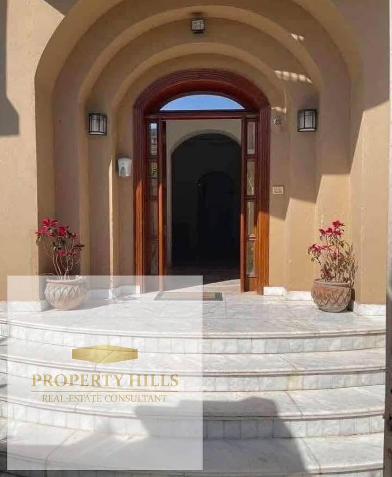 Villa with the largest landscape in front of the Hope Axis – pohled 2