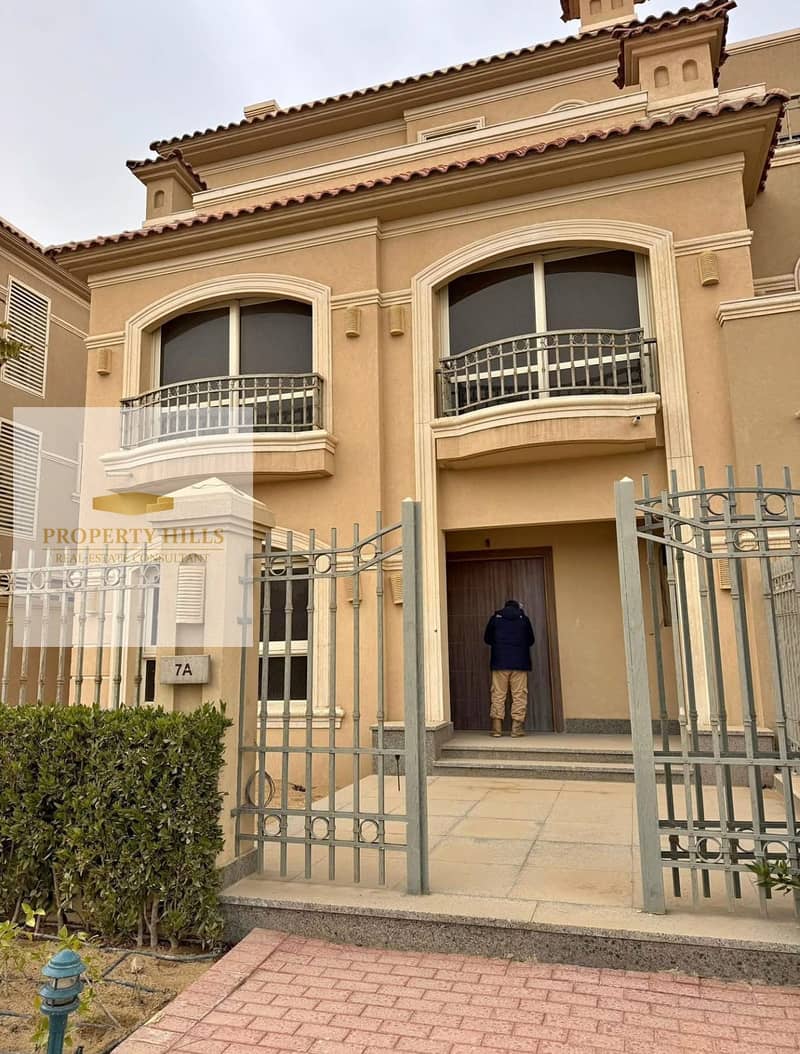 Villa for sale in Patio Al-Shorouk – immediate delivery ready for inspection, very special location. - Widok 2