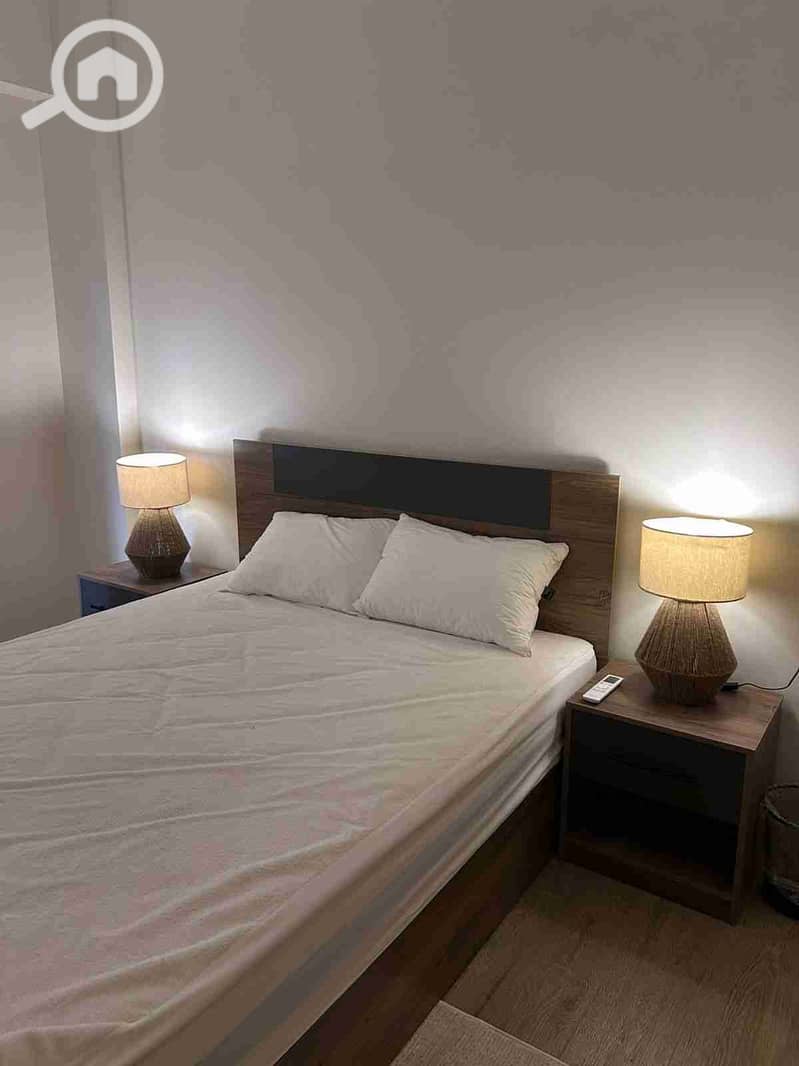 Apartment for rent – Furnished apartment in New Cairo Location: Banafseg 9 – New Cairo Area: 280 m² 3 spacious and bright bedrooms 3 bathrooms First floor *Rent: *55 thousand per month* - Więcej