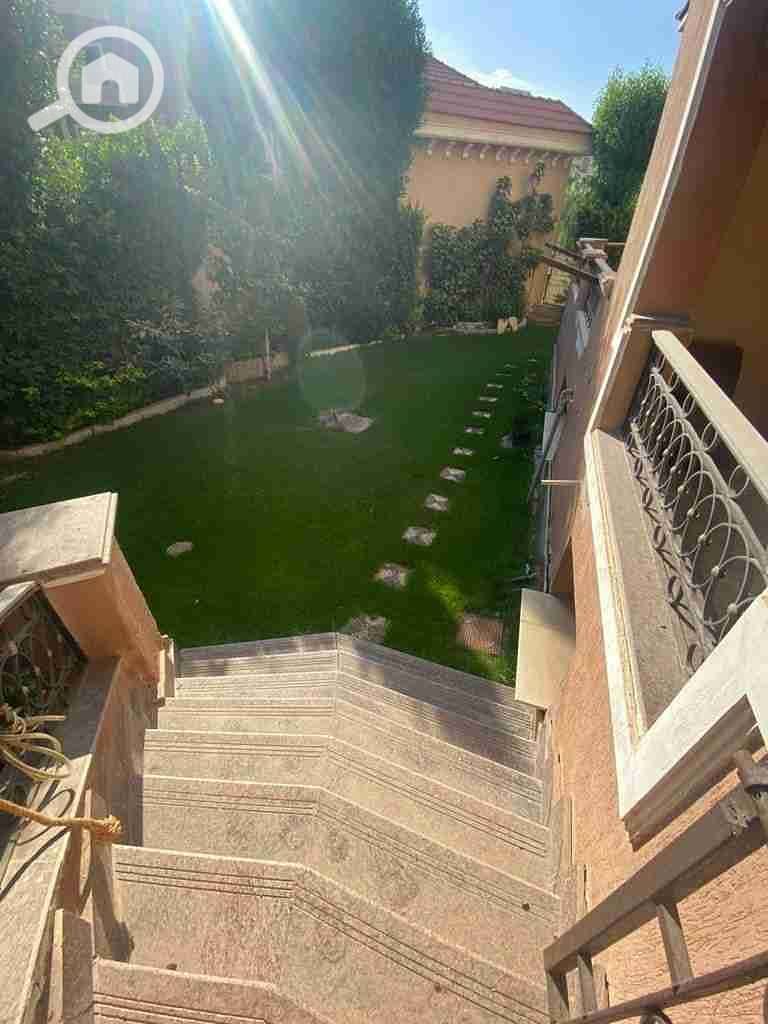 Furnished apartment for monthly rent – Hayat Heights Compound New Cairo Location: Hayat Heights Compound – New Cairo Area: 248 m² Ground floor with garden 3 bedrooms 3 bathrooms Master room Large reception Fully equipped kitchen Storage room Private garden 240 m Fully furnished Ult finishing - Widok 2