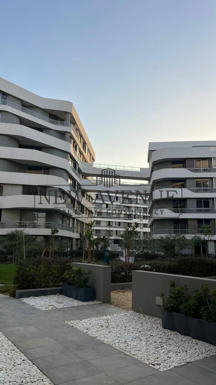 Townhouse Villa Middle Core & Shell Ready to Move Prime Location in Bloomfields Mostakbal City by Tatweer Misr – pohled 4