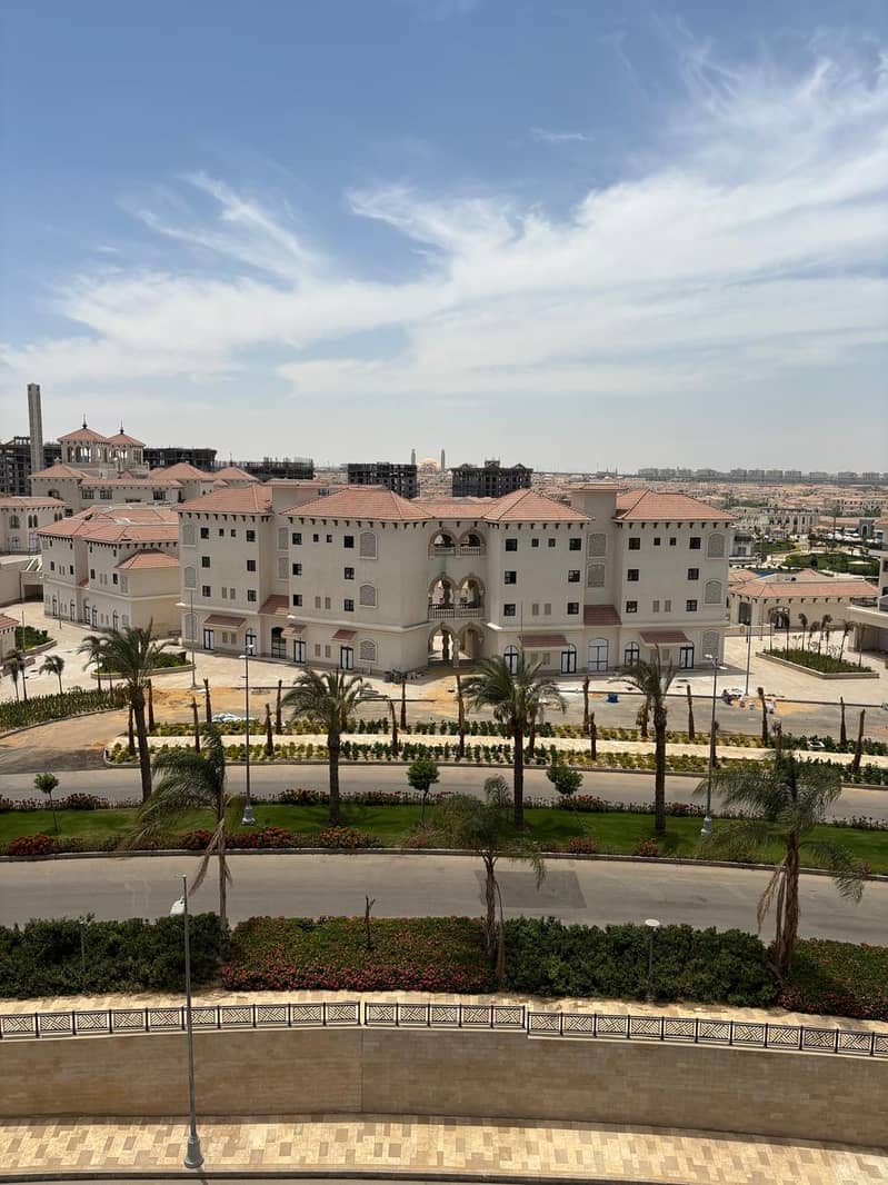 للإيجار في سيليا بالعاصمة الإدارية الجديدة | أول سكن بإطلالة استثنائية - Widok 5