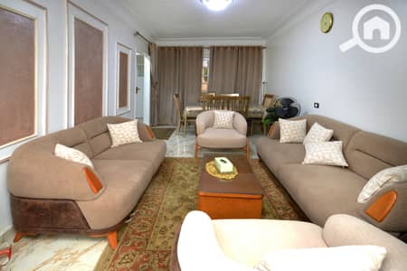 شقة 3 غرف نوم للبيع في سابا باشا، الإسكندرية - DSC_0600. jpg