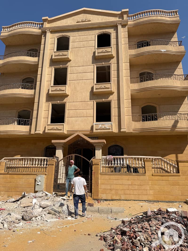Touristic Area A, Hadayek October, near Fayoum Road, Wahat Road, the Touristic Promenade, the Green River, and all major services and transportatio - Ansicht 2