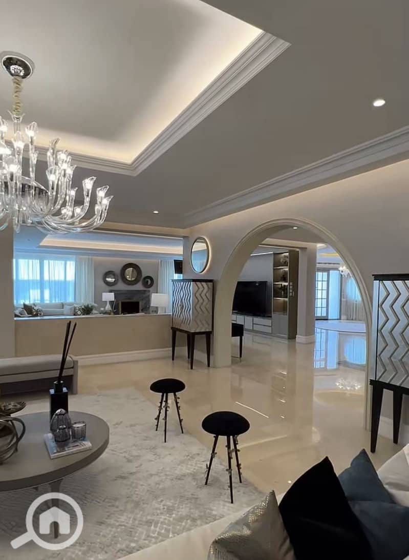 Ready-to-move-in villa in Al Shorouk, in La Vista Patio, 5 minutes from Cairo International Airport - View 6