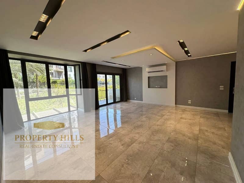 corner townhouse for sale in mostakbali city near to madinty and AUC- 50% cash discount - Ansicht 5