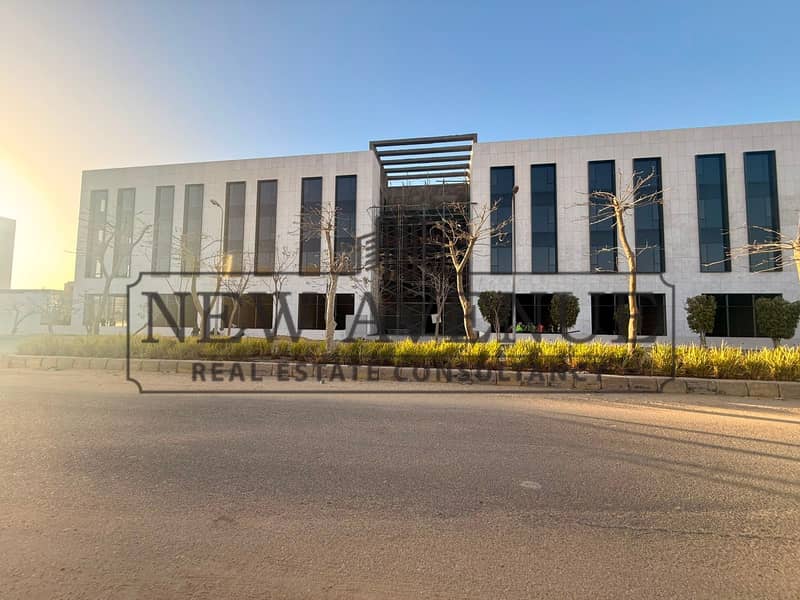Admin Office for rent at waterway villas New Cairo - Widok 2