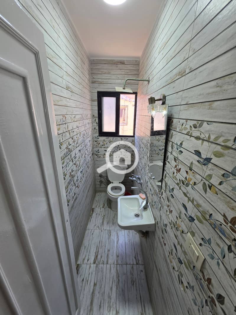 2 Bedroom Fully Air-Conditioned Apartment | Maamoura Beach | Beach Access for 4 Included - Mehr