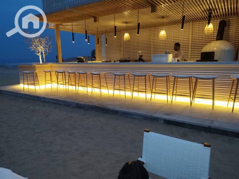 Seize the opportunity for a fully finished chalet with sea view for immediate sale with a 10% down payment in the finest resort in Ain Sokhna. - Widok 6