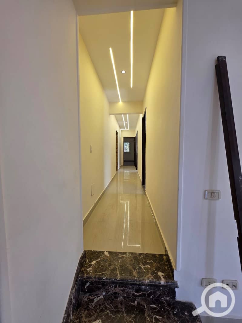 Apartment for Sale in Yasmeen 2 Villas | Ultra Super Lux | Including Kitchen & ACs 200 sqm – další