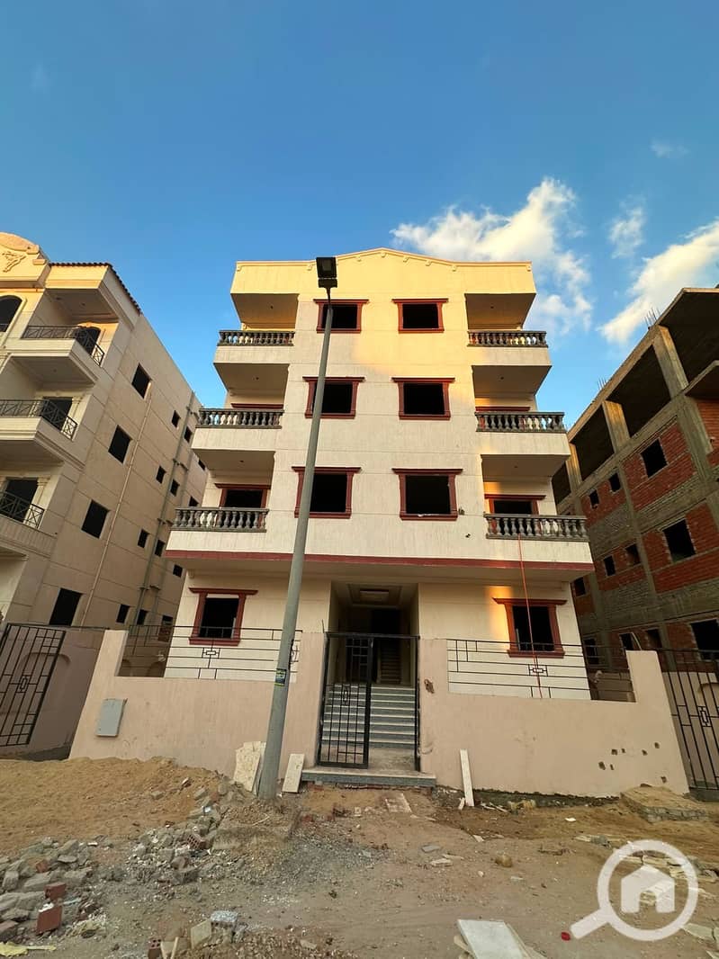 Duplex in the distinguished neighborhood, second row from Hyper One, at a bargain price. - Widok 2