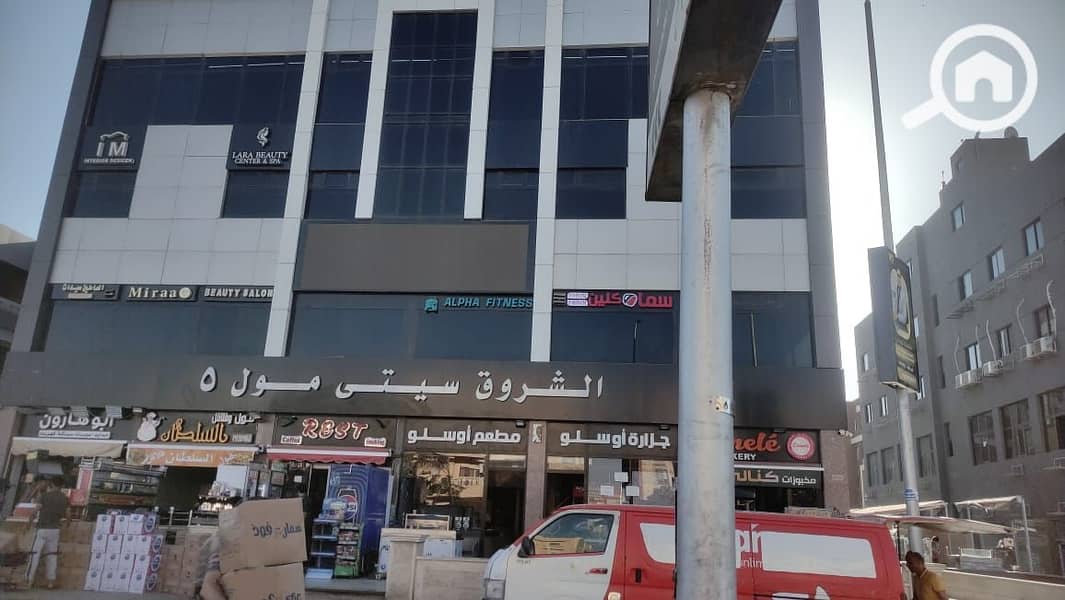 For sale: a shop on Al-Horriya Street in Al-Shorouk City, with a distinctive location, 16m stores. - Ansicht 2