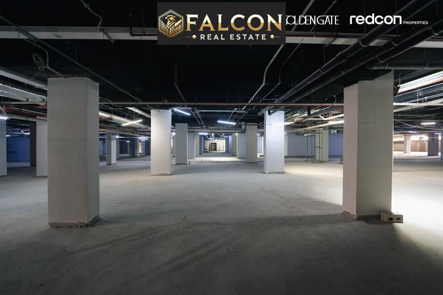 Shop for sale in Golden Gate, Fifth Settlement, 165 sq m, below market price, immediate occupancy - Widok 4
