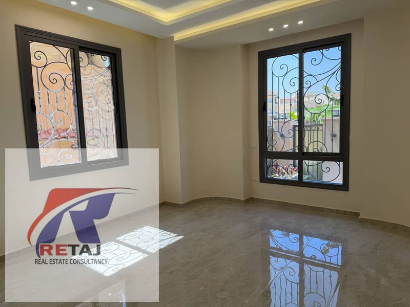 Apartment for rent, 220 square meters, in a villa area in New Cairo, raised ground floor with a private garden. New lease, super deluxe finishing, in - Widok 3