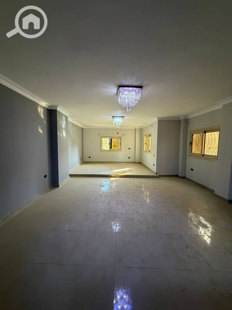 For sale a special apartment in the Sixteenth District – Sheikh Zayed - Vista 4