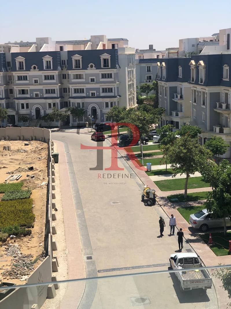 i villa for sale fully finished super lux in Mountain view executive new cairo - Widok 3