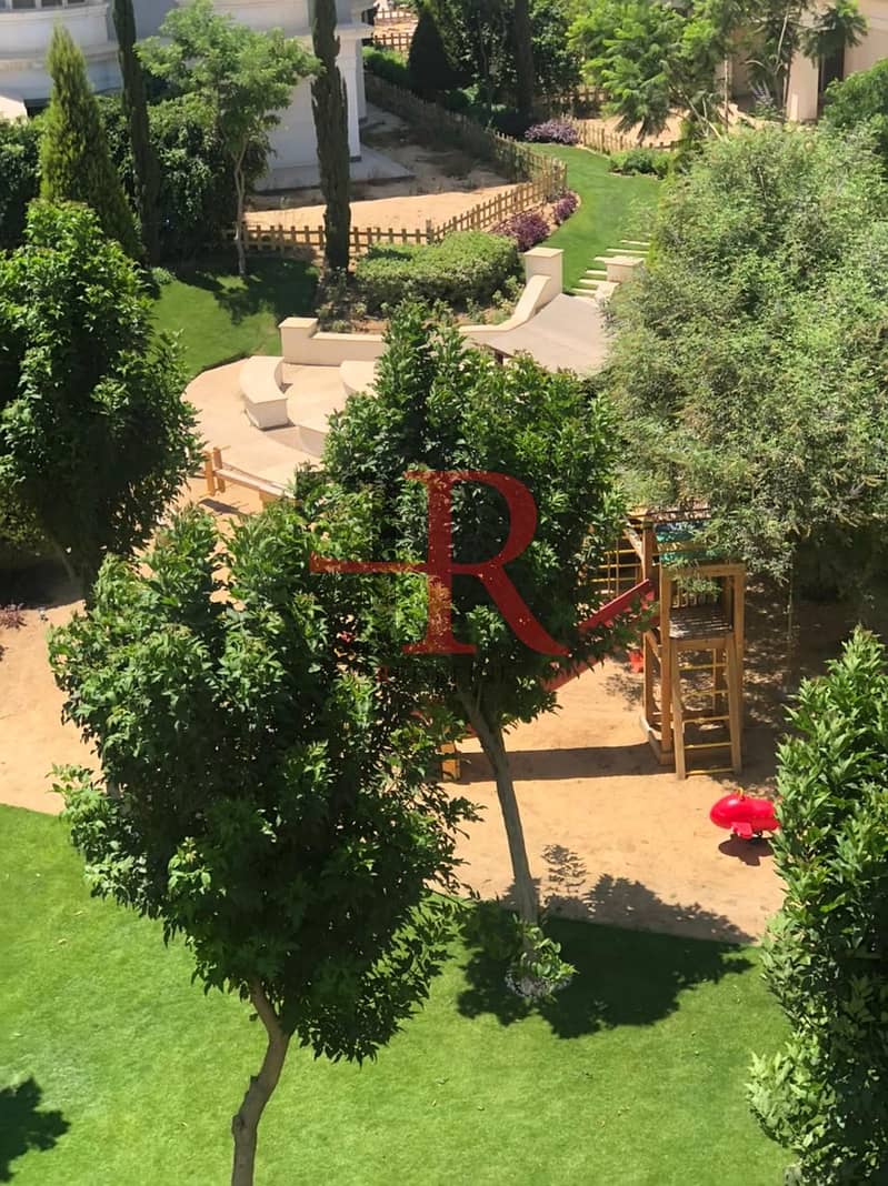 i villa for sale fully finished super lux in Mountain view executive new cairo - Widok 4