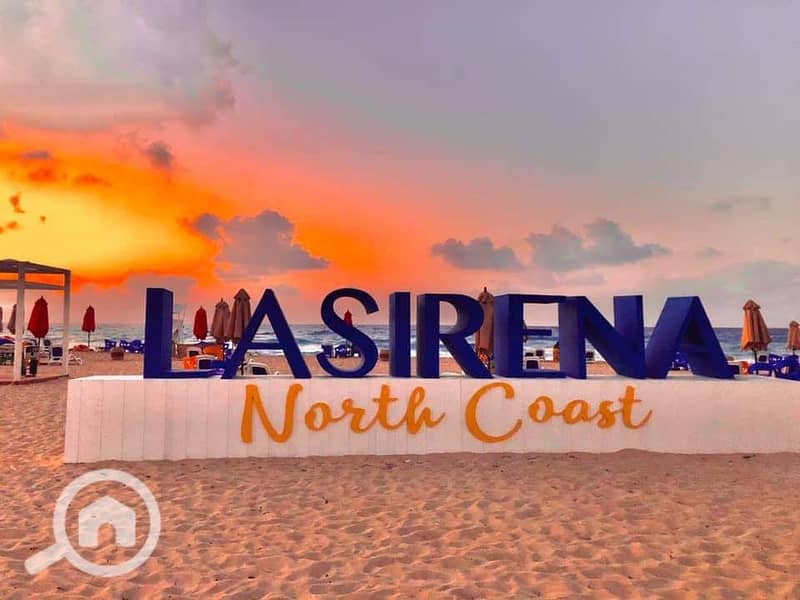 120 sqm Chalet for Sale in Lasirena North Coast | 3 Bedrooms | 2 Bathrooms | Private Roof | Sea View | Fully Furnished | Ready to Move – pohled 2