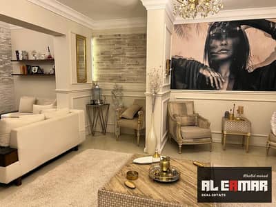 4 Bedroom Flat for Sale in Sheikh Zayed, Giza - fe676140-92c0-4e81-8739-1816b8bc3ae9. jpg
