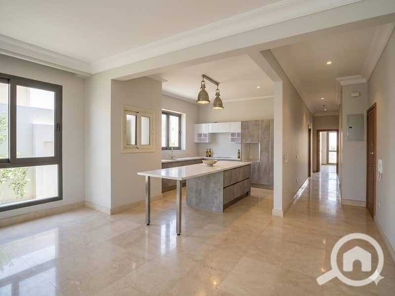 penthouse for Rent in compound patio new Cairo view pool – pohled 2
