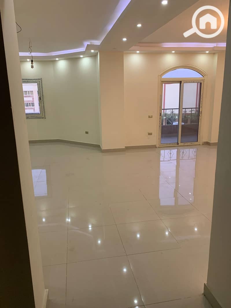 Apartment for rent vacant in Al Yasmeen 8 - Więcej