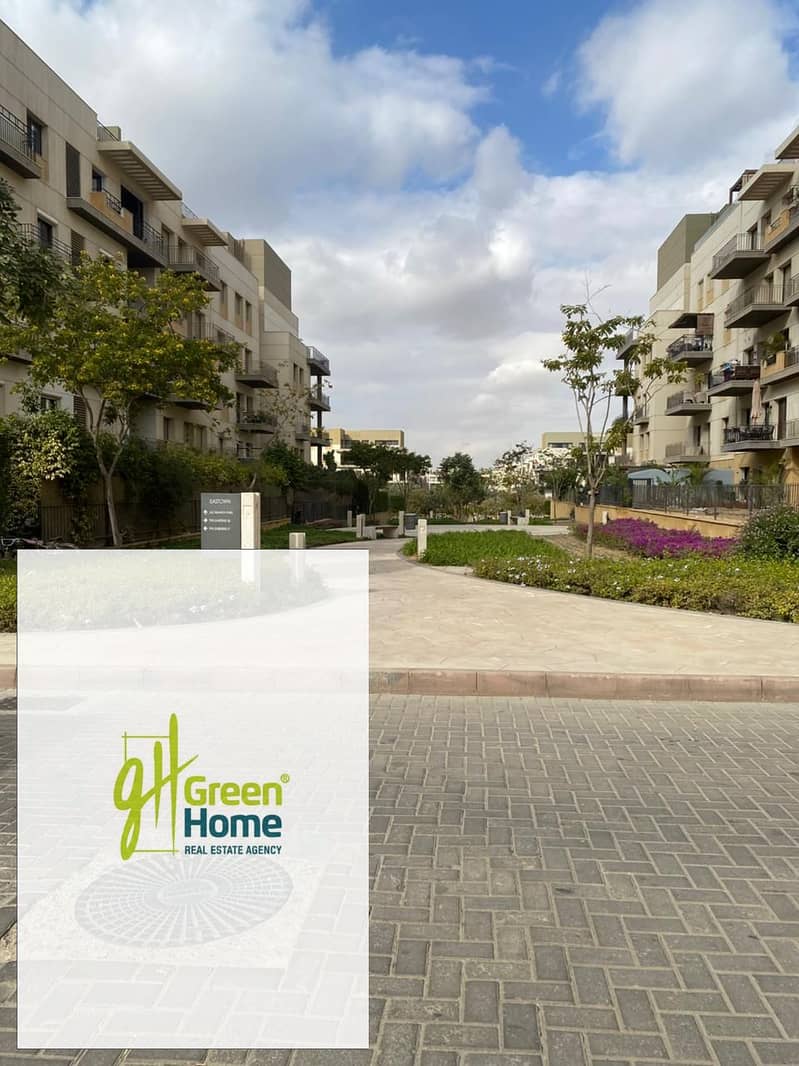 Fully Furnished Duplex with Garden for Sale in Eastown Sodic New Cairo – pohled 3