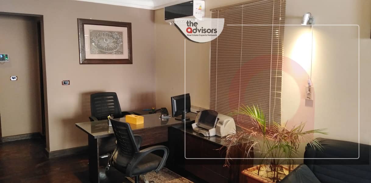 Office with 5 rooms for rent - Main 14 May Street - In front of the club - Vista 3