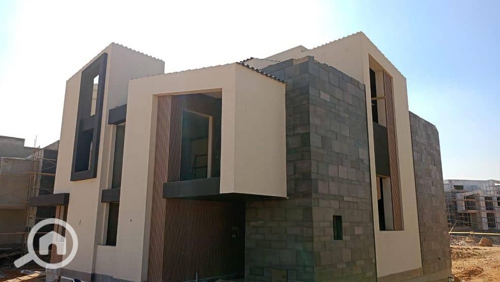 Villa for sale, 3 floors, close delivery on Dahshur direct connection and steps away from Mall of Egypt. - Ansicht 5
