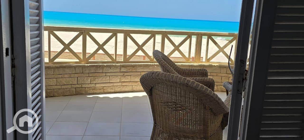 First-row beach chalet in Lotus Village, North Coast, km 91 - Ansicht 6