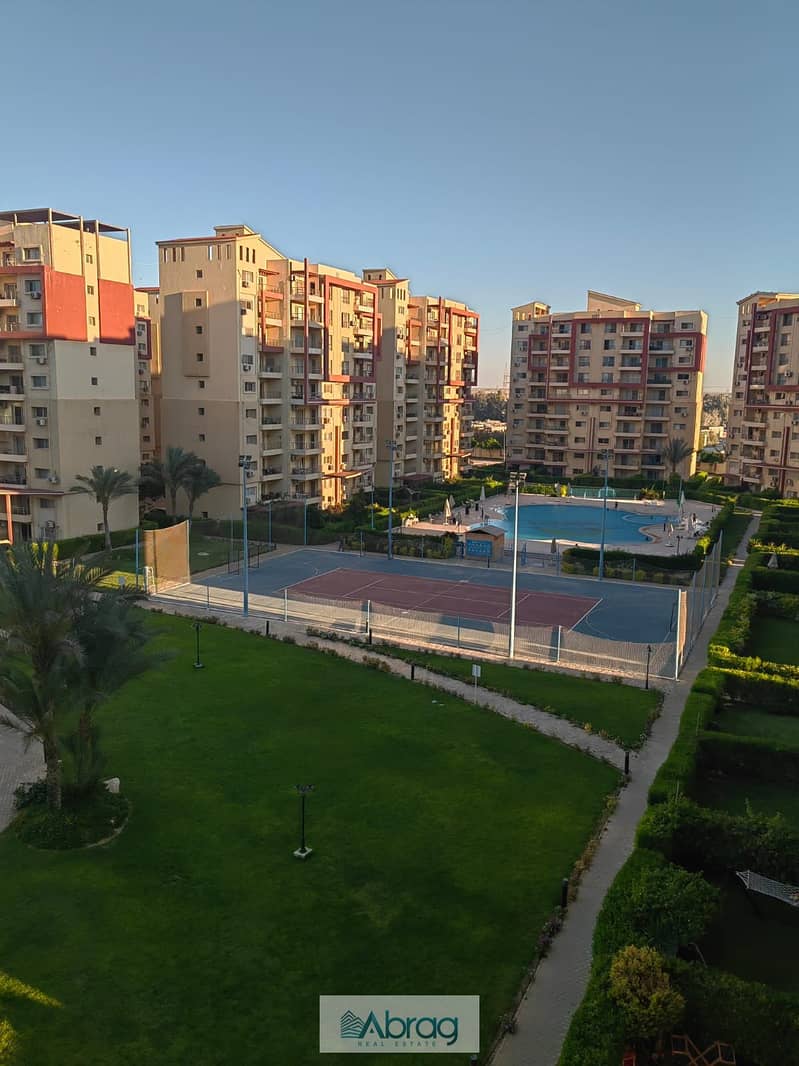 Own a chalet in a prime location in front of Marina 4, immediate delivery with the lowest down payment and the longest payment period with a distinguished view. - Ansicht 5