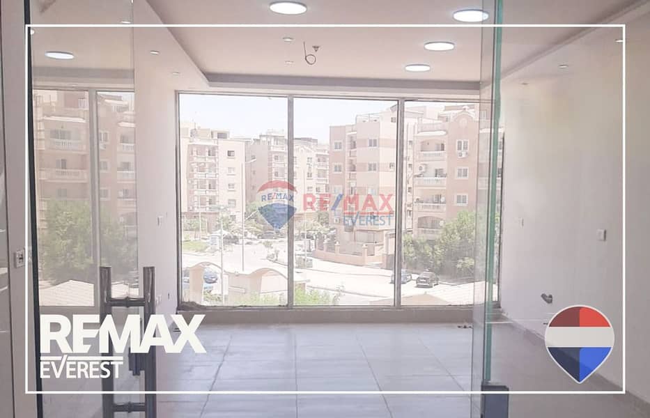 Office / Retail Shop for Rent in High Town - Widok 6