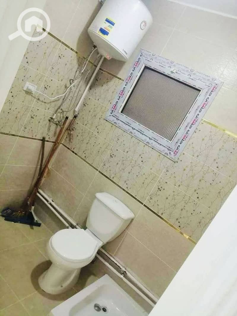 4 201809. jpg