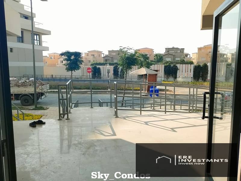 11 Sky-Condos_40. jpg