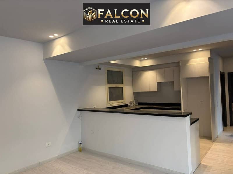 Apartment for sale + with a garden of 250 square meters (luxury hotel finishing) in the heart of Shorouk - Mehr