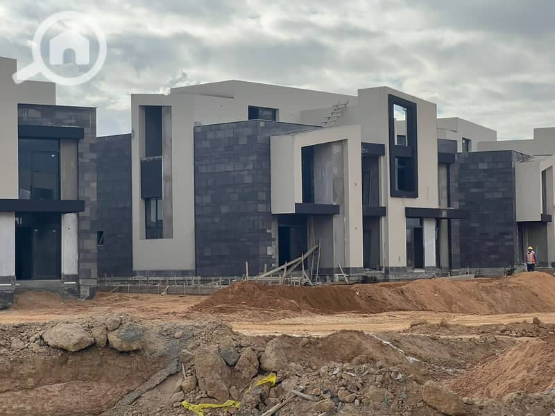 Town villa for sale in KEEVA on Dahshur link next to Palm Hills and Al-Jazeera Club - Widok 6