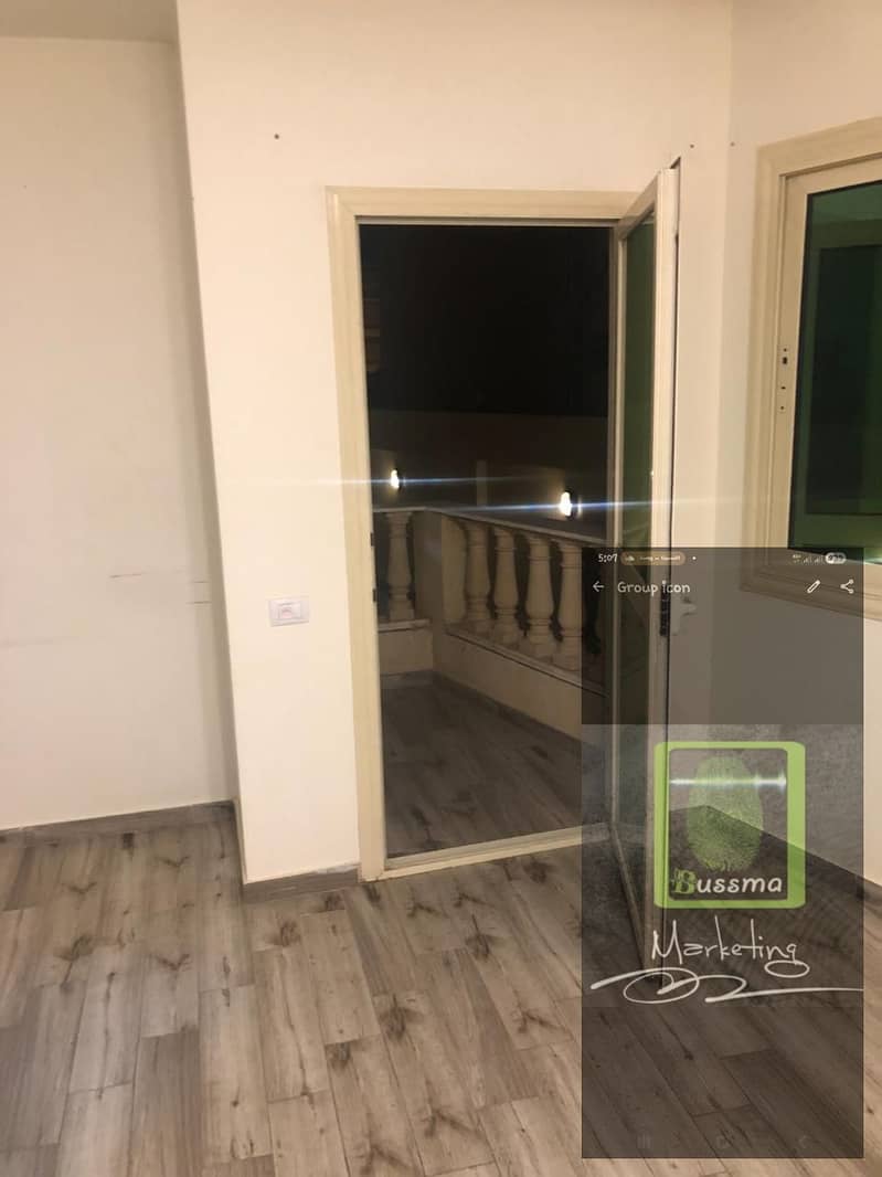 Apartment for rent in the Eighth District with a kitchen, air conditioning, and a private garden. - Widok 6