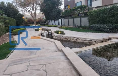 10+ Beds Villa for Sale in Sheikh Zayed, Giza - 480968119_9353572518030428_6986316707932959590_n. jpg