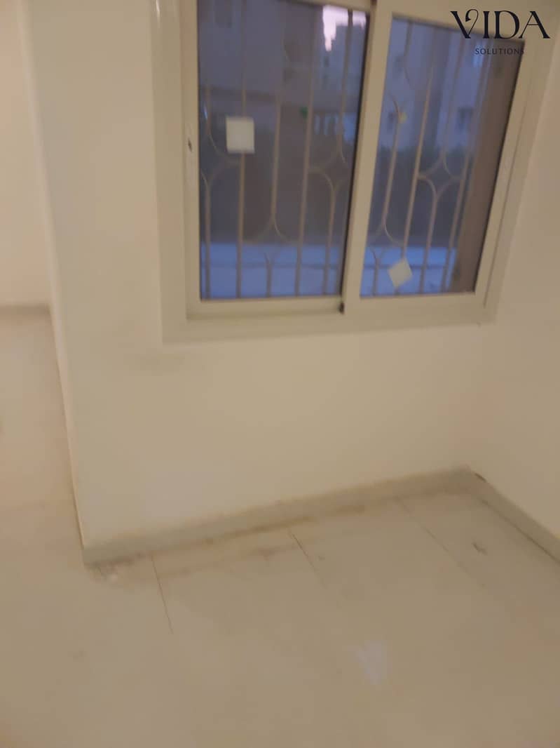 105 sqm Fully Finished Apartment for sale in Ashgar City compound with prime price - Widok 6