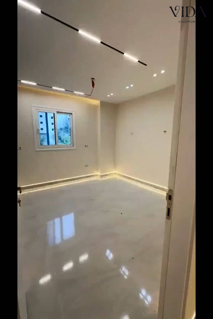 Apartment for Sale in 6th of October – Fifth District | 180 SQM | 3 Bedrooms | First Floor with Elevator | Prime Location | EGP 5M - Widok 5