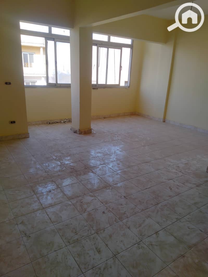 Apartment for rent: one room, a living room, a bathroom, and a kitchen in District 3, neighborhood 1. - Więcej