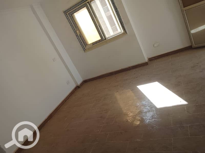 Apartment for sale in Janna Misr Compound, New Cairo, close to the American University and the 90th South Road and the New Sokhna Road. - Aanzicht 5