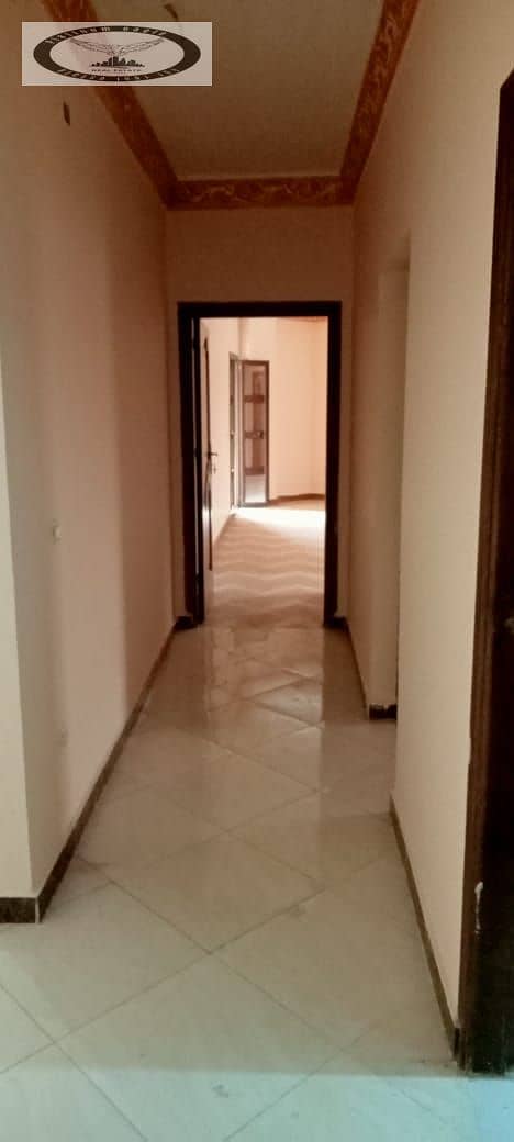Apartment for rent in Al-Yasmin, near Sadat Axis. Super Lux finishing. - Fler